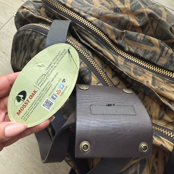 Mossy Oak Camo Bag New with tags! - Picture 3 of 8